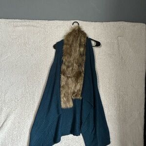 Ariat Roaming Open Duster Cardigan Women’s Blue With Faux Fur. One Size